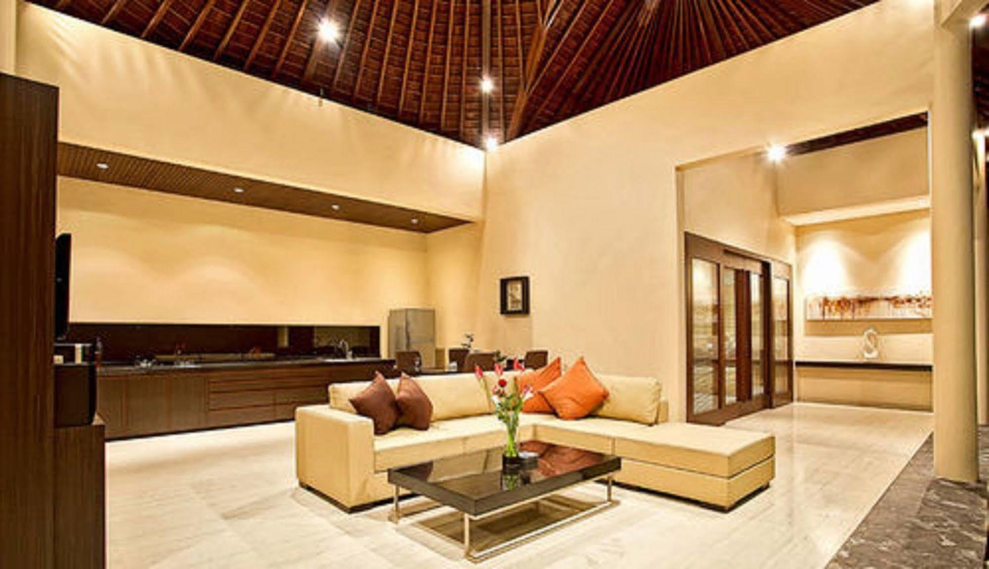 Arsa Villa Bali Seminyak Extérieur photo
